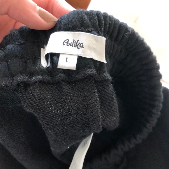 Adika sweatpants - Picture 3 of 3